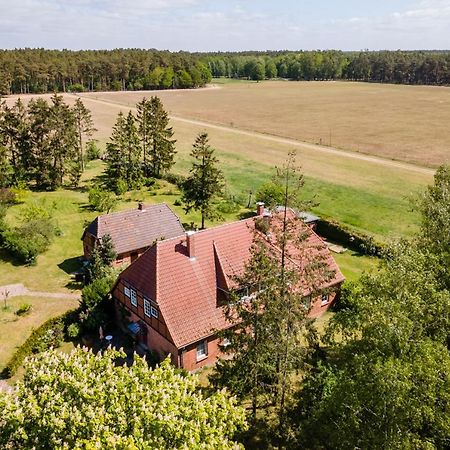 Ferienwohnung 1 Im Landhaus Am Wildpark Boek Esterno foto
